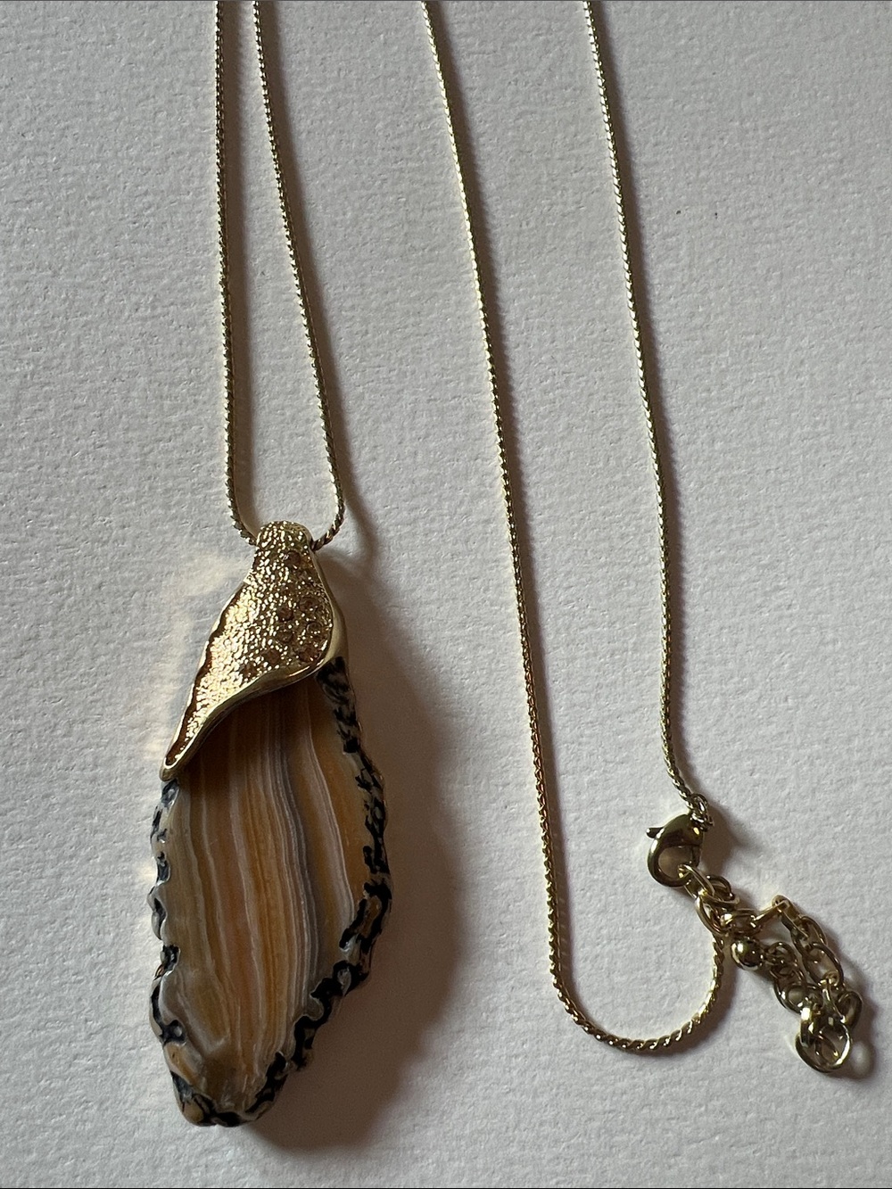 Long Gold-Tone Agate Slice Pendant Necklace - Natural Brown Agate